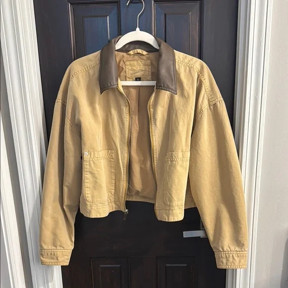 Barn Jacket Tan Jacket with Brown Collar - Picture 4 of 9